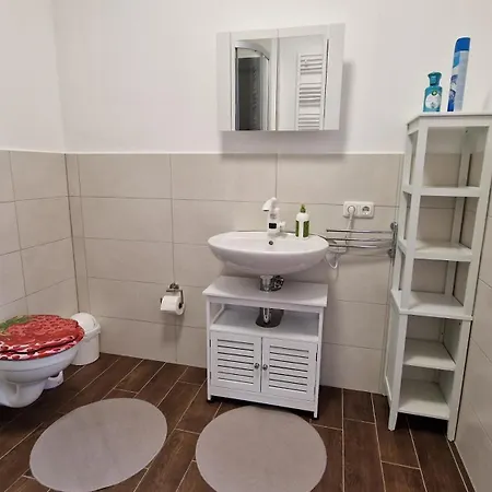 Apartment Moderne Peter Im Erholungsort Mit Parkplatz Barenstein